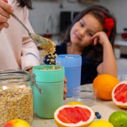 Coninx Yoghurtbeker To Go - Muesli Beker To Go - Lunchbeker - Mueslibeker 640ml (450ml+190ml) - Groen -Mepal Promos Winkel 1200x1200 123