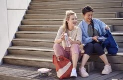 Mepal Saladbox Ellipse – Lunchbox Voor Volwassenen En Saladebox To Go – Nordic Pink – Groot Genoeg Voor Een Maaltijdsalade -Mepal Promos Winkel 1200x783 1