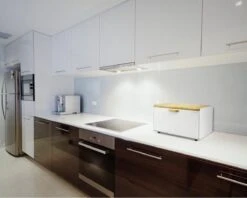 Broodtrommel-Helpt Brood Vers Te Houden-Wit-Brooddoos-Bewaardoos-Vershouddoos-Broodkast-Broodbak-Broodmand-Metaal -Mepal Promos Winkel 1200x961 2