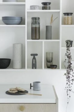 Brabantia Voorraadbussen Met Maatbeker Set Van 2 - 1,3 L - Dark Grey -Mepal Promos Winkel 799x1200 11