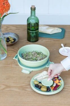 Brabantia Make & Take Salade Lunchbox - 1,3 L - Kunststof - Jade Green -Mepal Promos Winkel 800x1200 5